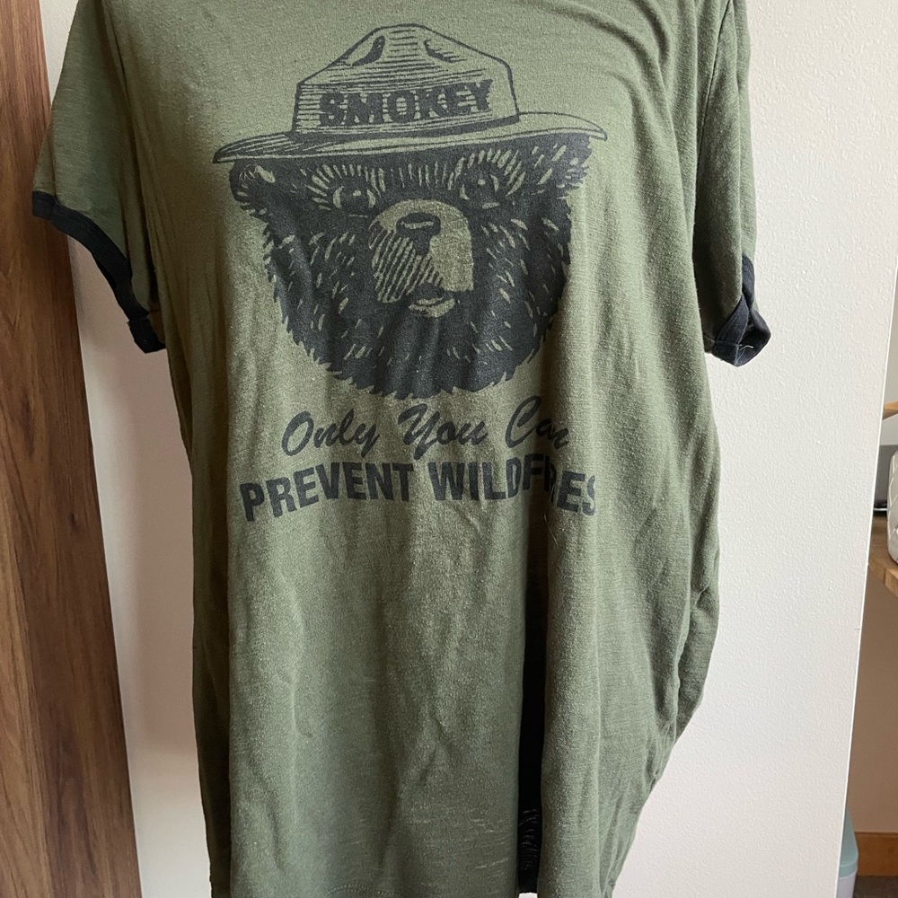 Smokey Bear Graphic Green T-Shirt